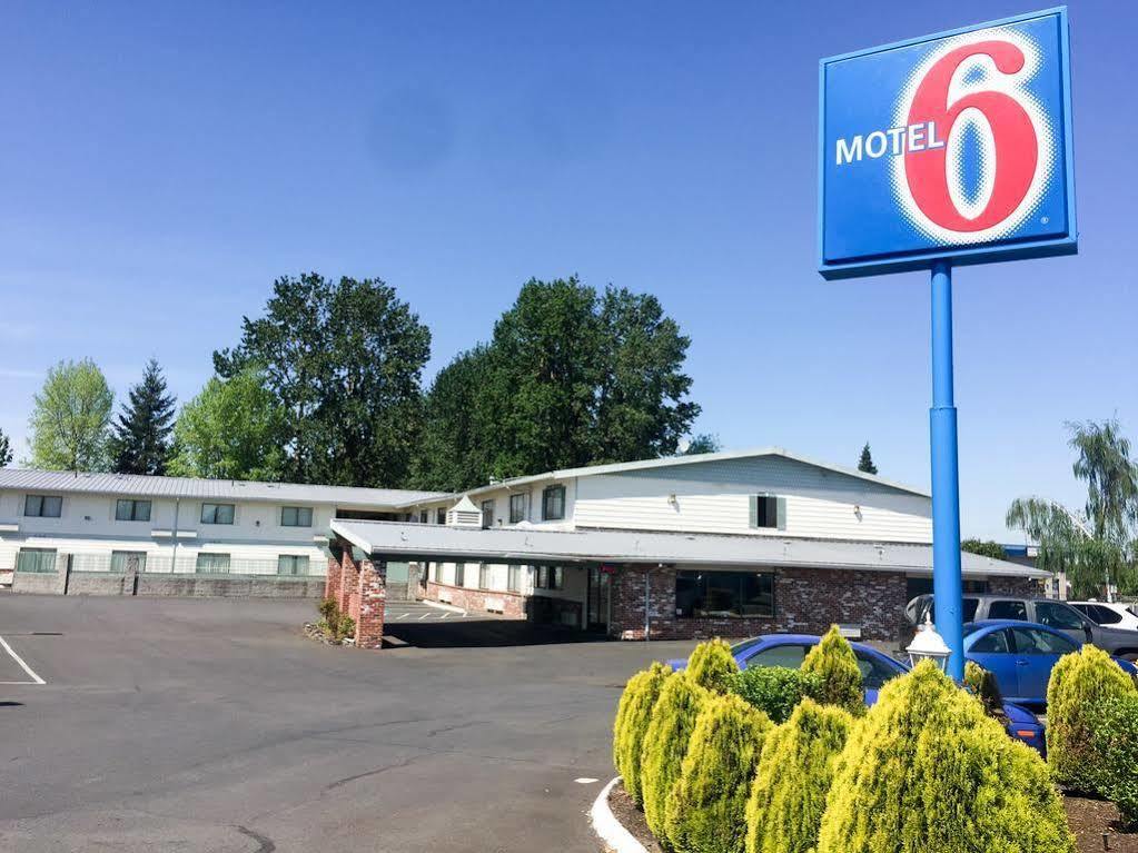 Motel 6 Gresham, Or - Portland Bagian luar foto